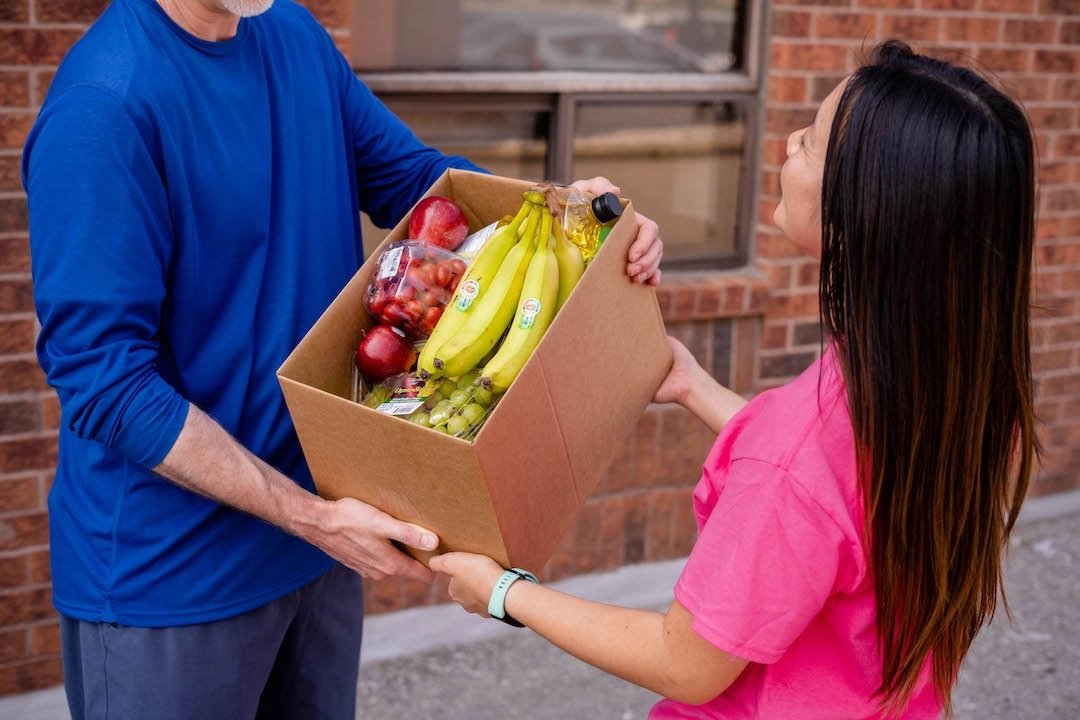 People accessing food assistance services